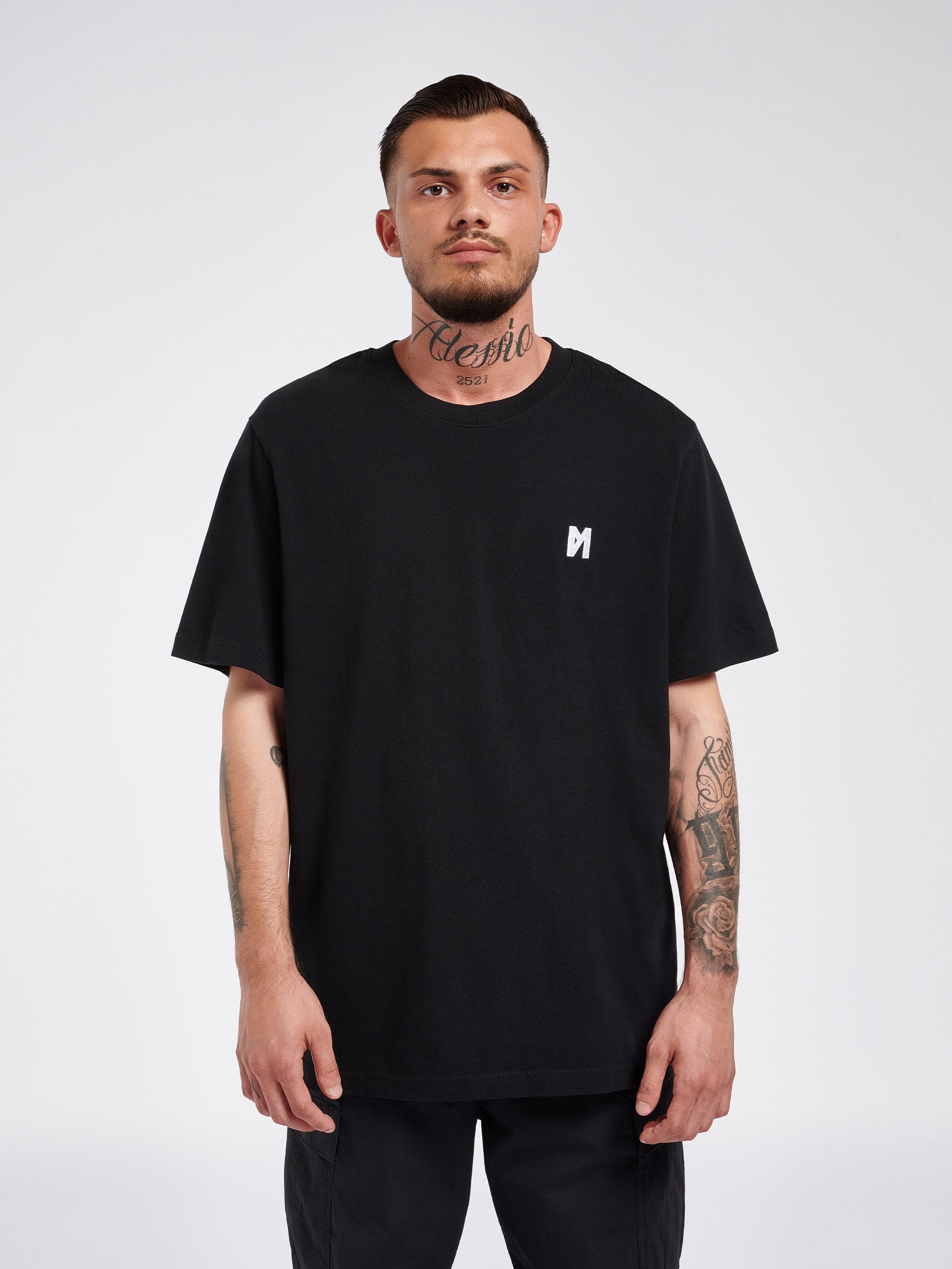 T-Shirt Capital M