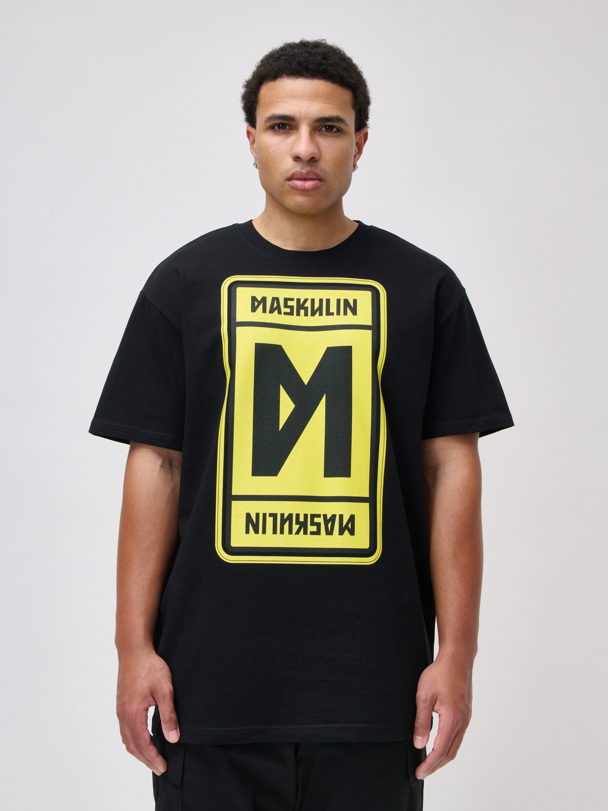 T-Shirt Yellow Sign
