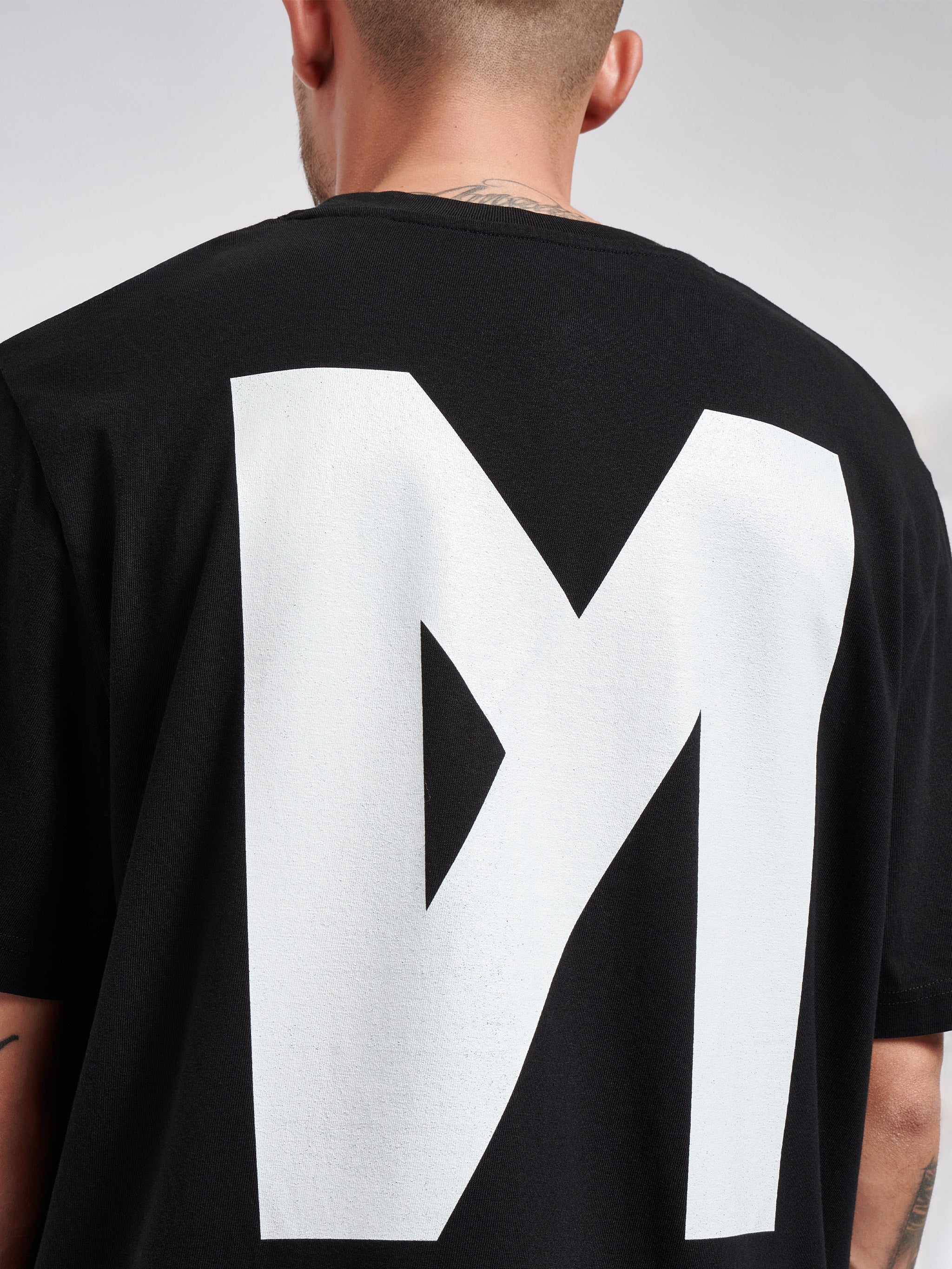 T-Shirt Capital M