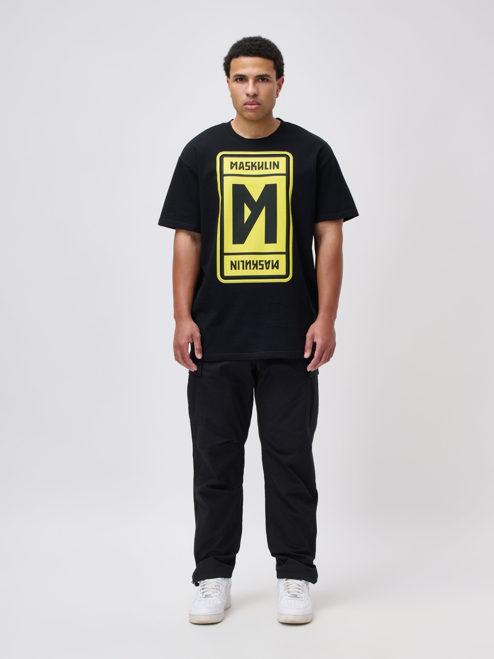 T-Shirt Yellow Sign